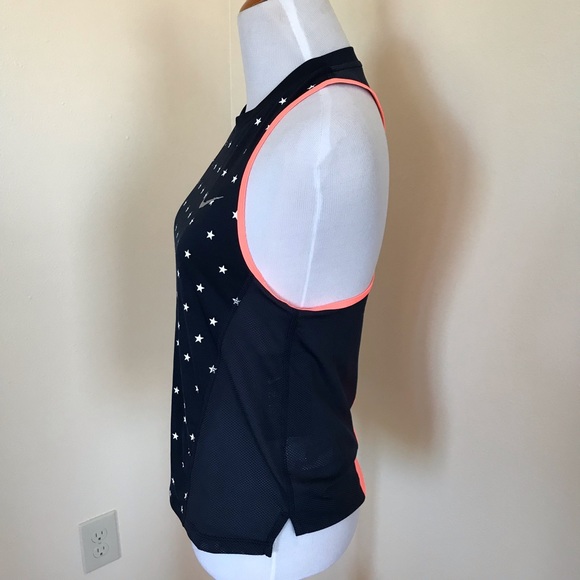 NWT Nike Polka dot Top T-Shirts - Picture 4 of 4